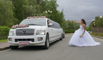Свадебный лимузин Infiniti FX Limousine № Л4875, белый
