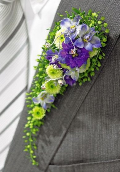 Бутоньерка Р8925 - Студия цветов и сувениров Радость в подарок