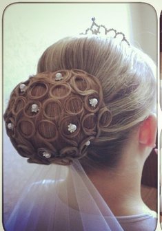 Cвадебная прическа Т17485 с собранными волосами