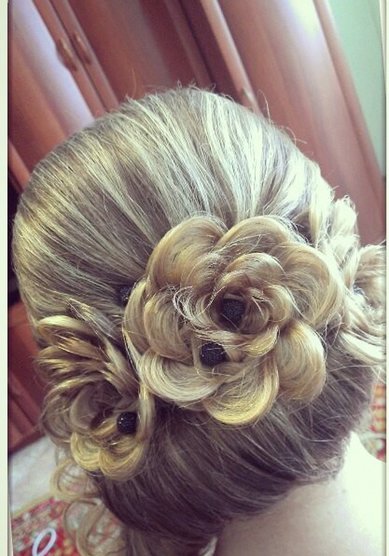 Свадебная прическа Т17475 - Стилист-визажист Татьяна Любавина